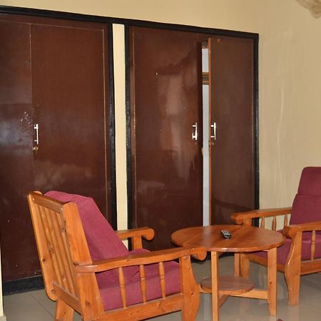 Butare Happiness Star Motel المظهر الخارجي الصورة